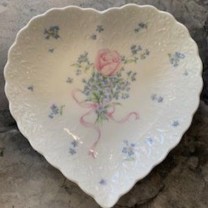 Vintage Mikasa Always & Forever Heart Shaped Dish Bowl Forget Me Not Rose Ribbon